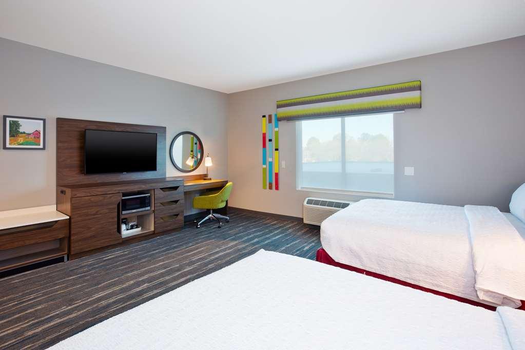Hampton Inn Paris, Tn Room photo