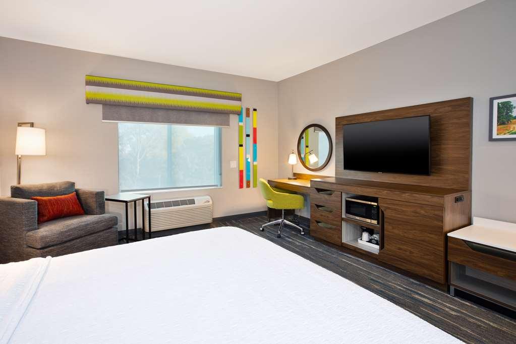 Hampton Inn Paris, Tn Room photo